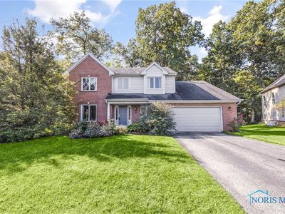 8733 Saint George Dr