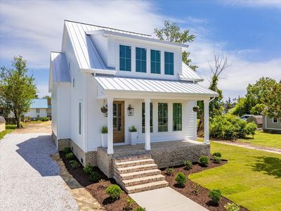 3508 Main St