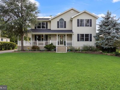 1102 S Fairview St