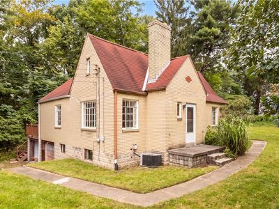 1039 Anderson Rd