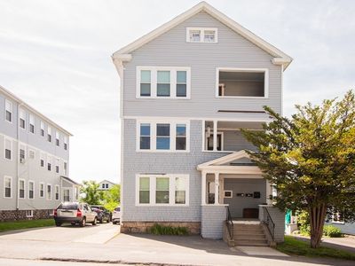 26 Sterling St