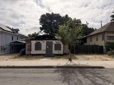 456 Seymour St