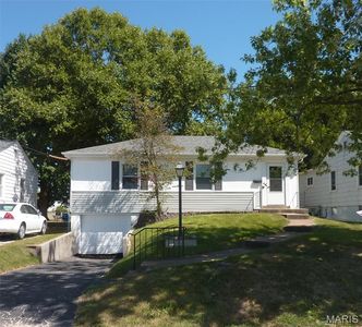 8736 New Hampshire Ave