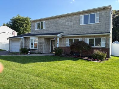 24 Gainsborough Rd