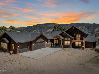 28460 Ridgeview Ct