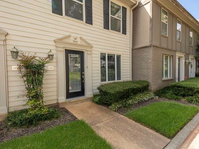 2256 W Germantown Sq