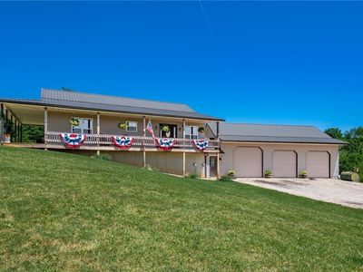 3664 Finley Ln