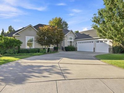 496 Winesap Ct