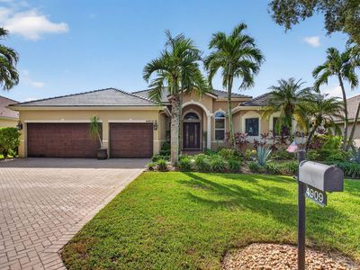 4909 NW 112th Drive