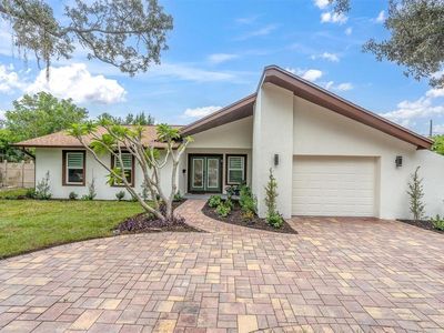 2010 PINELLAS POINT DRIVE S