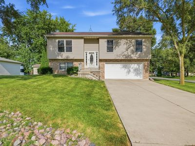 3909 Brookside Dr