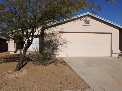 8877 E Citrus Tree Dr