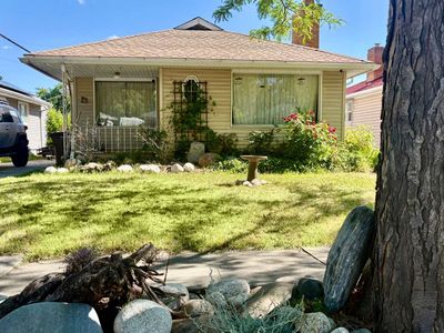23 W Van Buren Ave