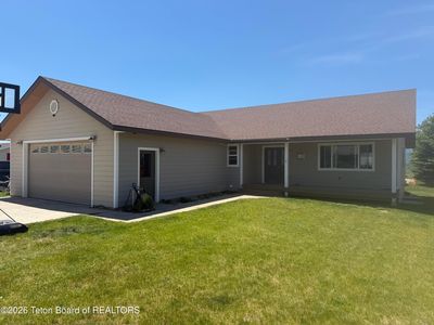 170 Lilac Dr