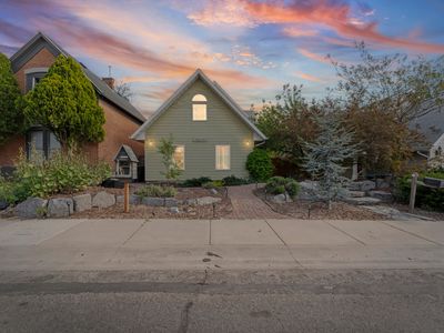 353 W Reed Ave