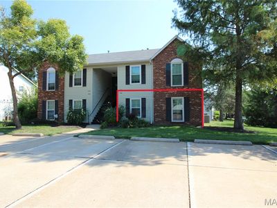 1502 Surrey Ln