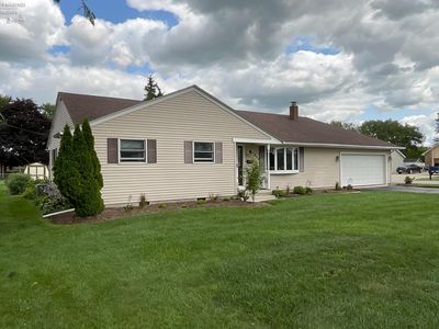 Property at 625 S Brentwood Dr, Gibsonburg, OH