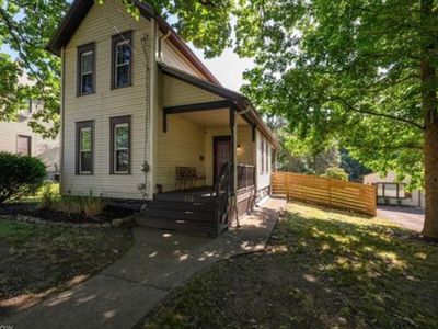 773 Dan St