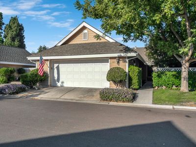 5110 N Fruit Ave APT 127