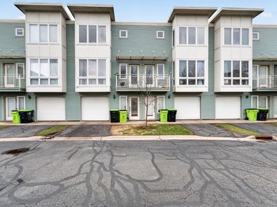 1813 Conservation Place