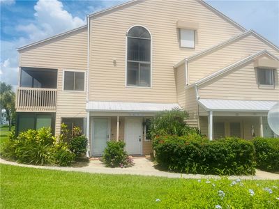 9632 Riverside Dr APT 5