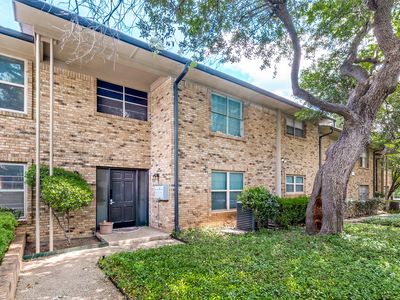 7937 Royal Ln APT 223