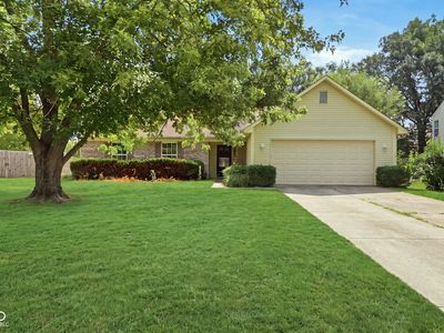 Property at 571 Port Dr, Avon, IN