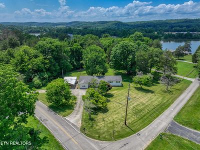 307 Anglers Cove Rd