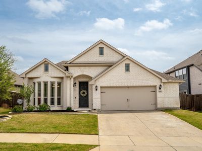 9201 Amistad Ln