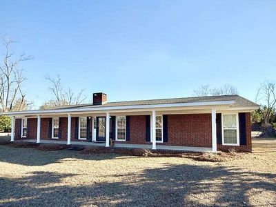Property at 201 Burketts Ferry Rd, Hazlehurst, GA