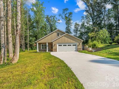 156 Oakdale Dr