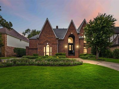 2718 Bermuda Dunes Dr