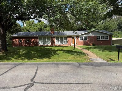 200 Tanglewood Dr