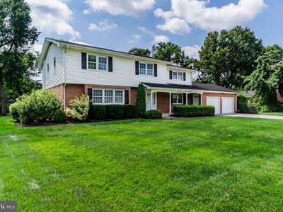 900 Drexel Hills Blvd