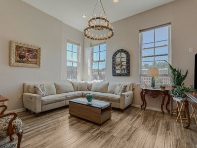 19 Market Street #401