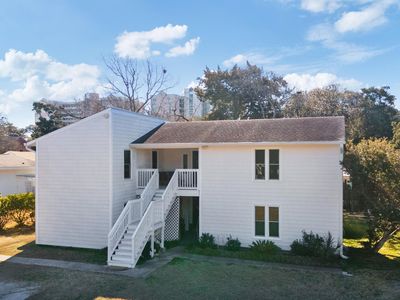 2005 Havens Dr.