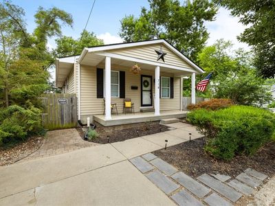 714 Forest Ave
