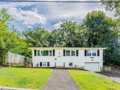 31 Ridgeway Ave