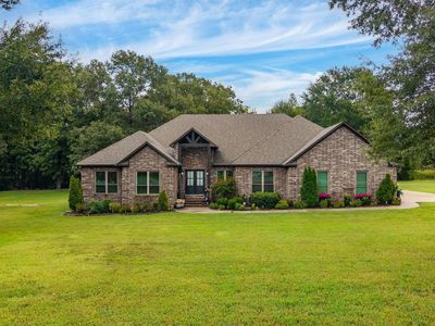 26 Gloria Dr