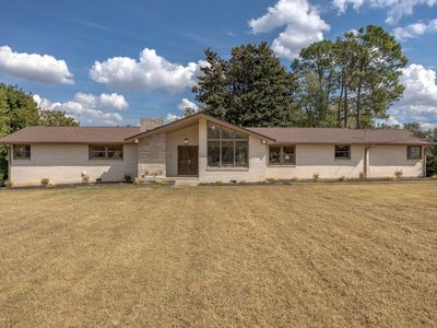 207 Brandywine Dr