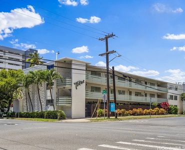 1735 Dole St APT 210