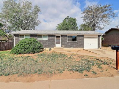3011 Lakeside Dr