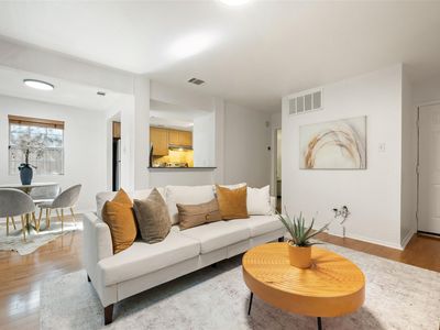 3627 Manchaca Rd APT 105