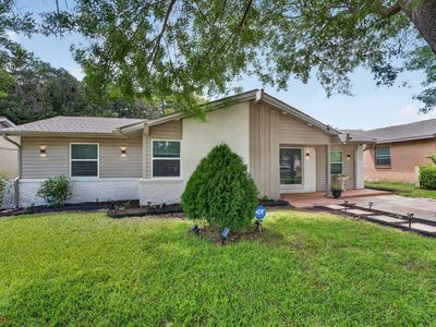 2635 Linhaven Dr