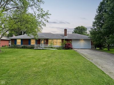 3715 Oakwood Dr