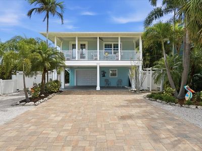 2811 Gulf Dr