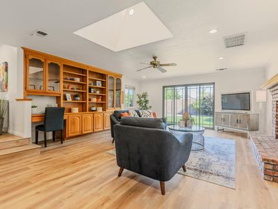 4439 Morpheus Ln