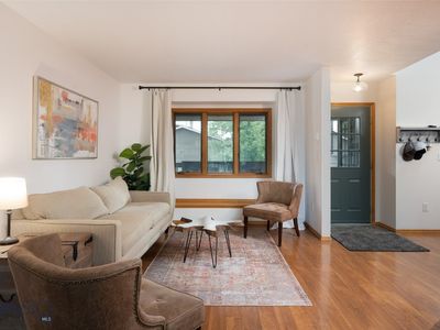 1703 W Olive St APT 20