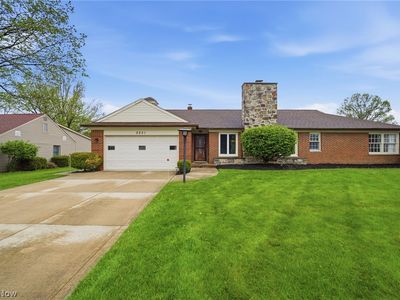 2251 Pine Ridge Dr