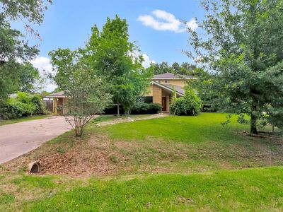 1740 Crownover Rd